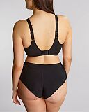 Form Spacer T Shirt Bra And Body Deep Brief Black