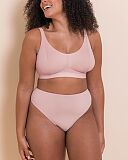 Zen Non Wired Bralette And Brazilian Blush Pink