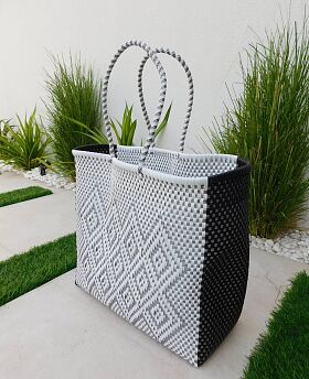 Black & Grey Woven Beach Bag